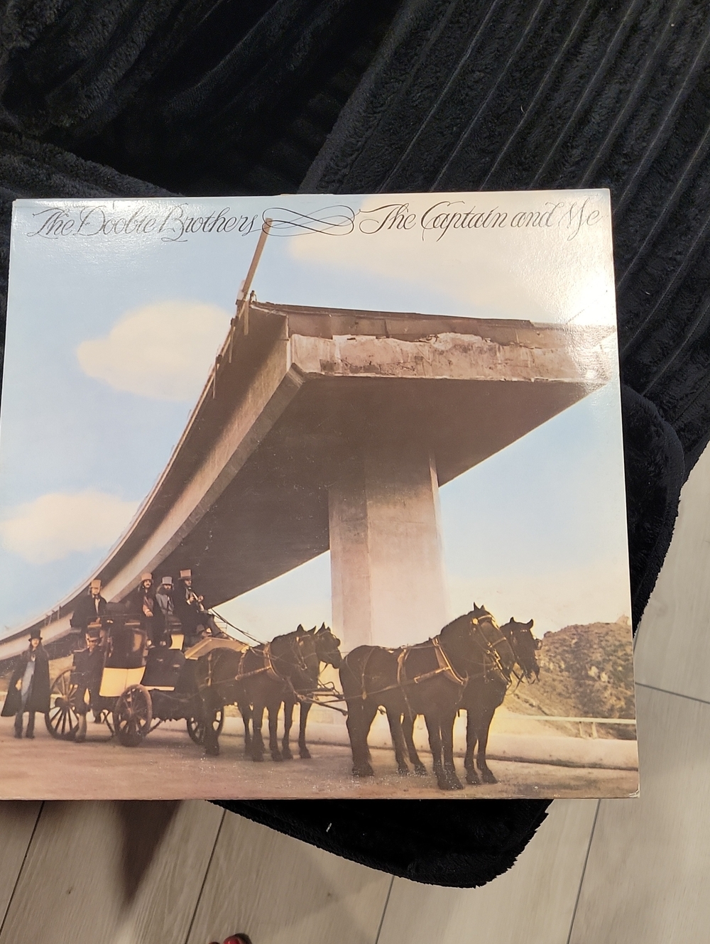 The Doobie Brothers "The Captain and Me" Vinyl Album - Beige & Blue Cover